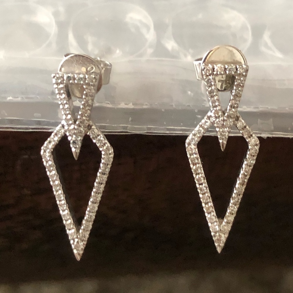 18K White Gold & Diamond Spike Drop Earrings .23 Carats $1580